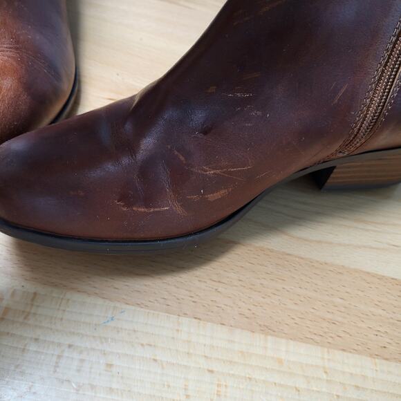 Clarks Women’s Addiy Kara Brown Leather Boots with Side Zip size 9.5 - Picture 11 of 11